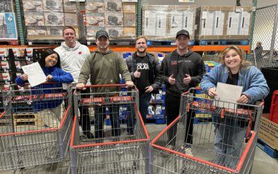 Everlight Solar Wisconsin Gives Thanks — and Gives Back